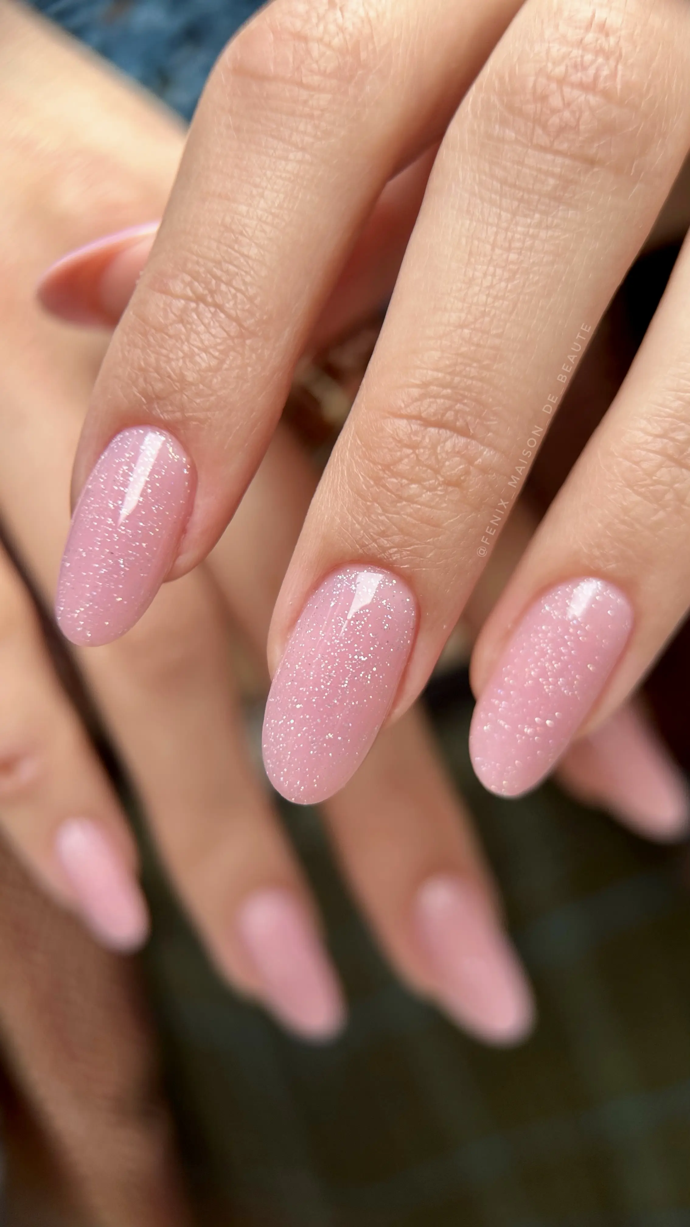 Processus de Manucure Russe